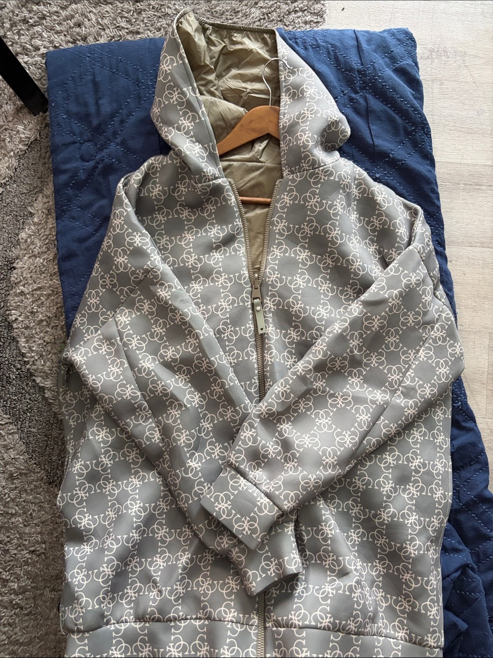 Guess monogram Men Gray Puffer Hooded Jacket